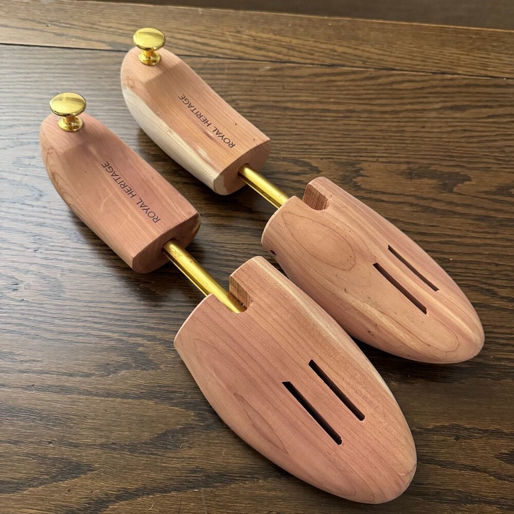 Men's Royal Heritage Cedar Wood Shoe Trees (size Large fits shoe size 10.5-11.5)